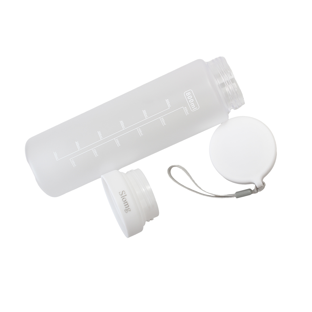 Slomg 800ml Empty Plastic water bottle frosted cup, food grade water cup, fashionable sports cup, Reusable plastic water bottle