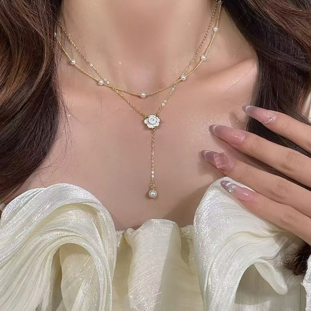 KIOGIU Necklaces,Elegant Camellia Layered Pearl Necklace for Women,Perfect for Weddings,Parties,Anniversary Gifts