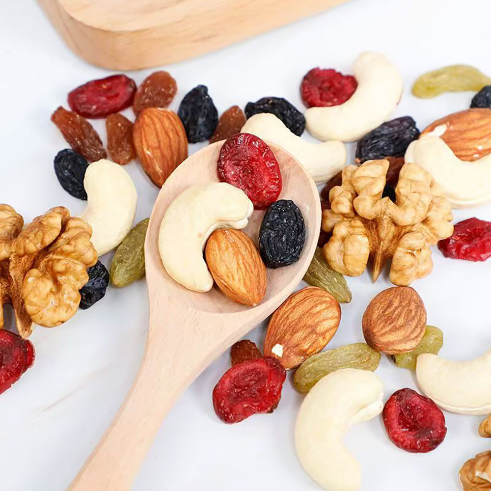 Accretion Premium Dried Fruit Mixes with Walnuts, Almonds, Cashews ,Pumpkin seeds, Black currant, Red grape& Cranberries - Dried Fruit Healthy Snacks for Adults and Kids,150g Jar