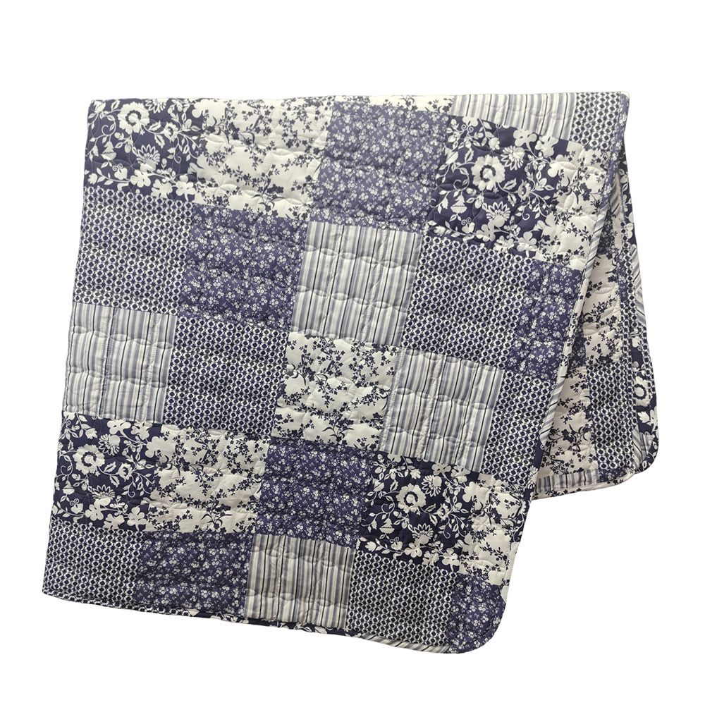Elovbre Classic Navy Blue and White Floral Patchwork Bed Quilts - Lightweight Farmhouse Quilted Coverlet for Master Bedroom and Guest Room Decor.