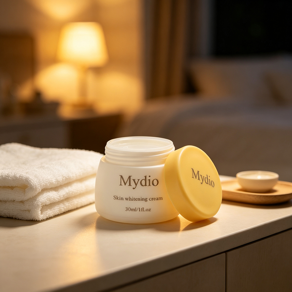 Mydio Cream for Whitening the Skin - Brightening Face Moisturizer for Dark Spots, Uneven Skin Tone & Hyperpigmentation - Daily Radiance Cream for Face and Neck, 30ml