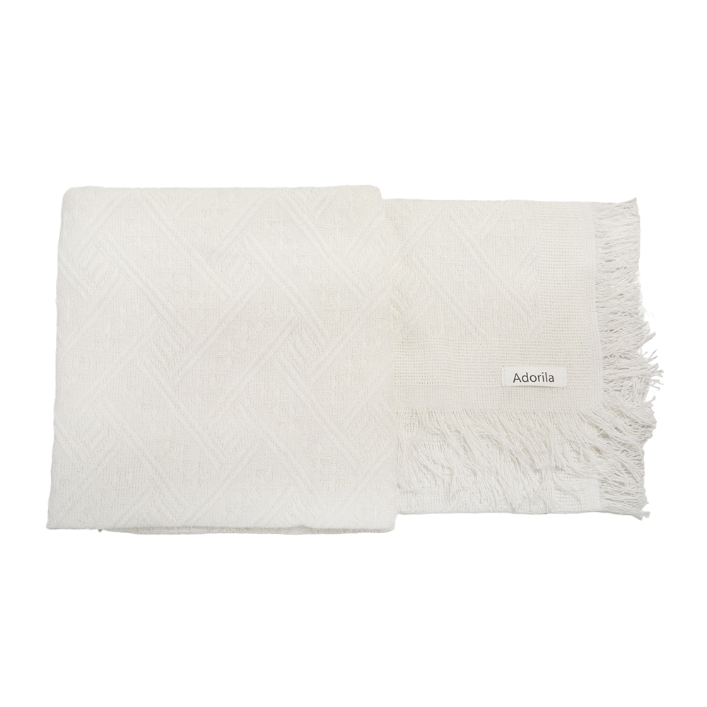 Adorila Table cloth of textile, White Textured Woven Tablecloth with Tassels for Dining Table, Kitchen, Farmhouse Decoration