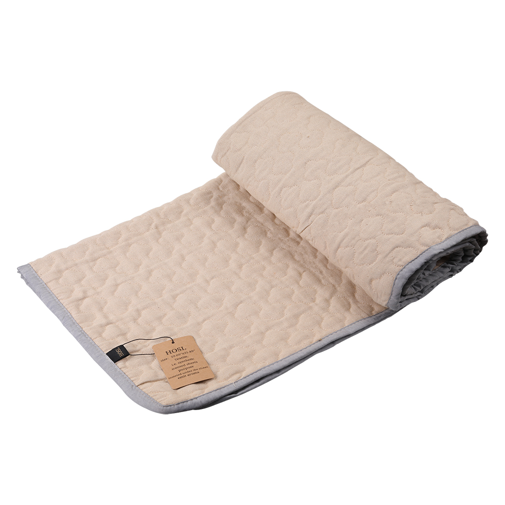 HOSL Textile goods, A synthetic sheet with wild pure mugwort fragrance for the purpose of inserting under fitted sheet to emit fragrance.