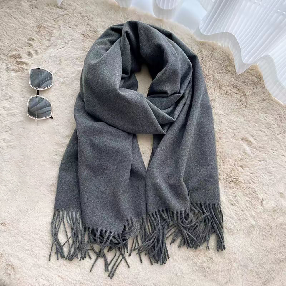 M. ORO CASHMERE Minimalist style versatile solid color scarf tassel men and women with the same paragraph to prevent cold and keep warm.