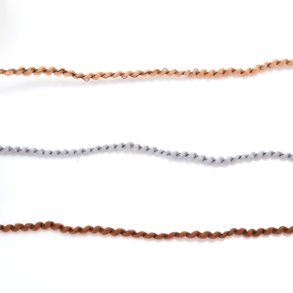 Wowelife Spun wool, Handmade DIY felted wool yarn for various DIY projects such as yarn balls, knitting, crocheting, felting, and other crafts.