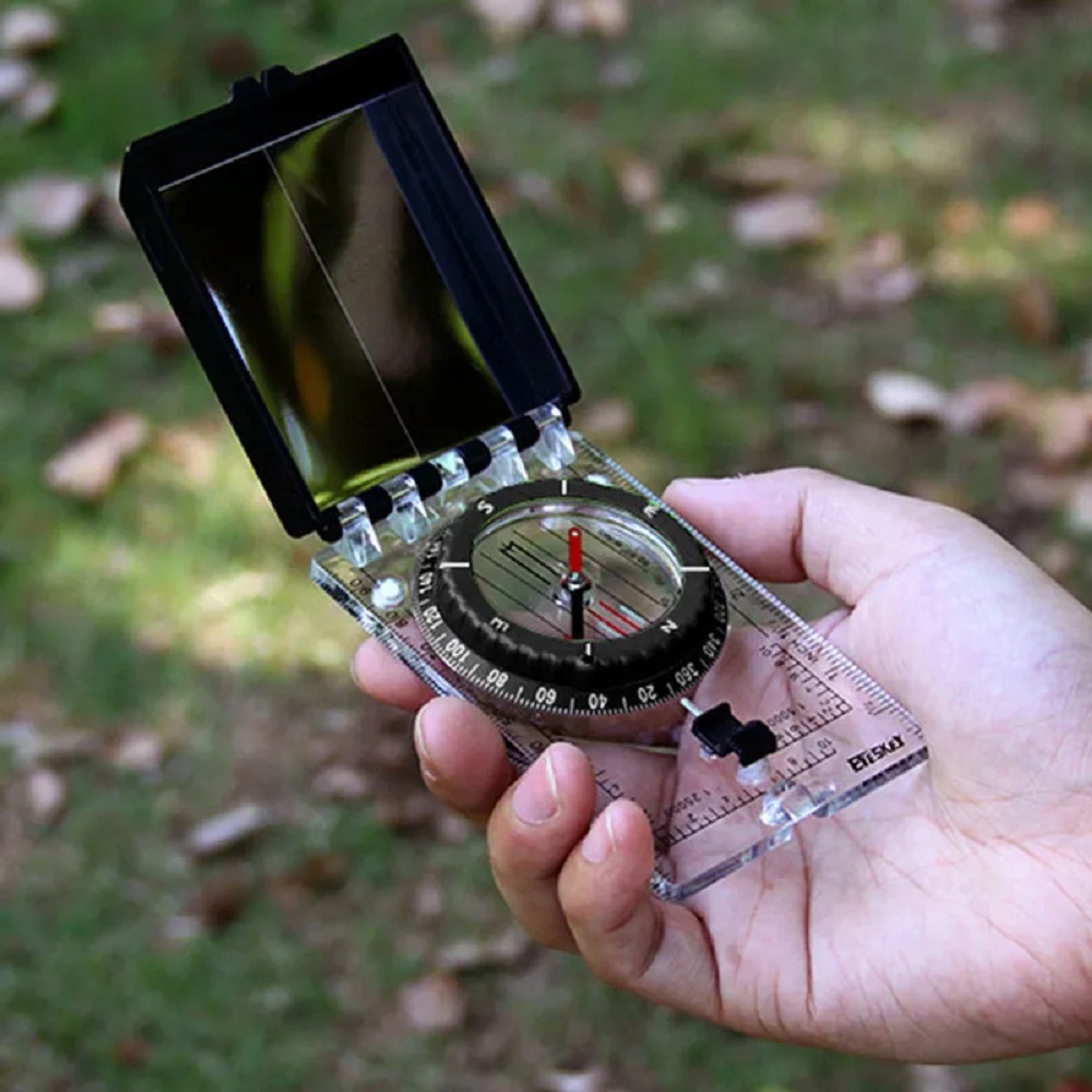 FUNTALKER Directional Compasses,Outdoor Portable Multifunctional Ruler compass with magnetic declination adjustment function.