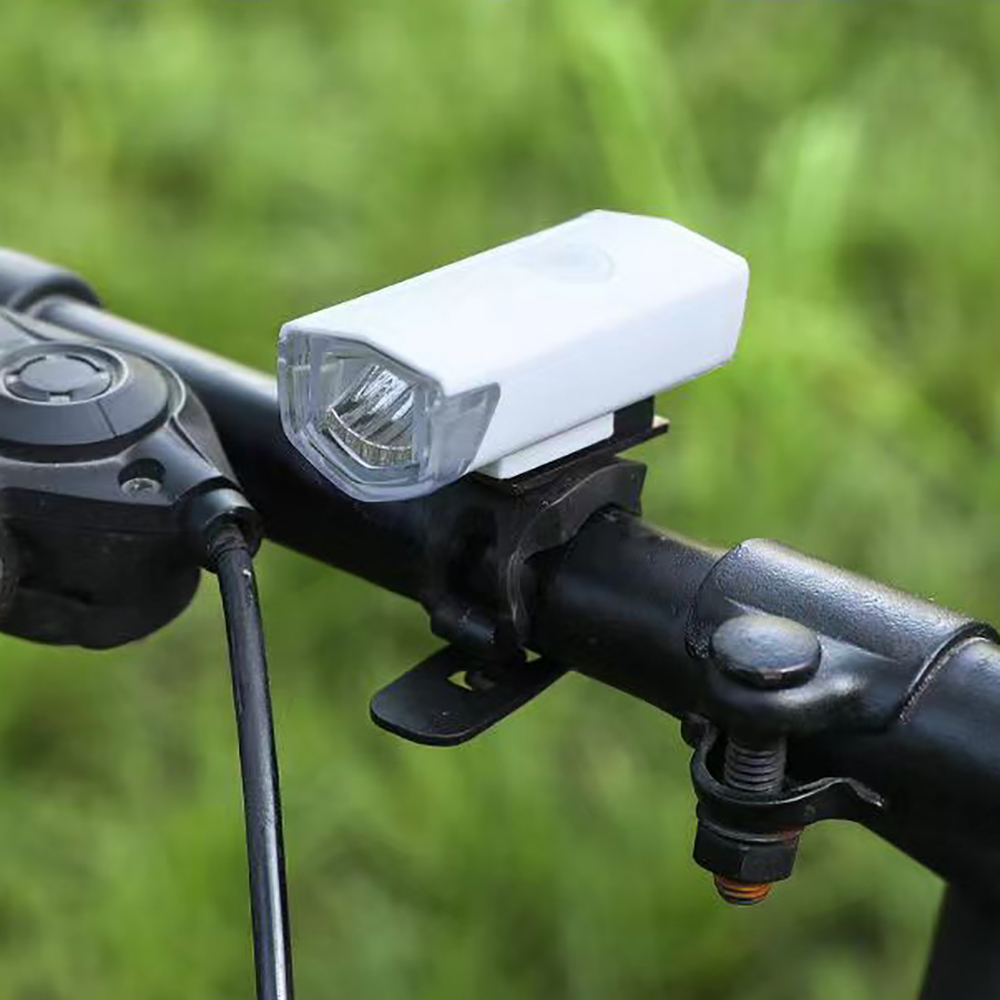 Ningyangyu Bicycle light LED light USB charging night riding light flashlight.