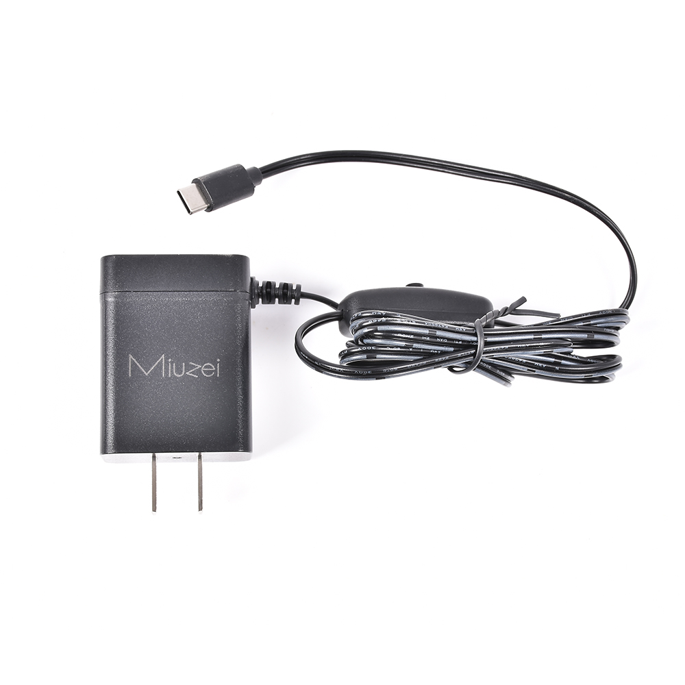 Miuzei Type-c battery charger for a variety of phones Super Fast Charger. ﻿